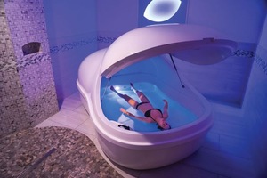 floatation pod float tank capsule pod bed isolation sensory deprivation in spa capsule