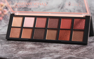 Hot Selling Portable Transparent lid matte shimmer 12 color Eyeshadow Palette