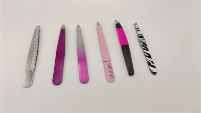 Professional Beauty Tools Slanted Tips Eyebrow Tweezers with Painting and Silicon Grip