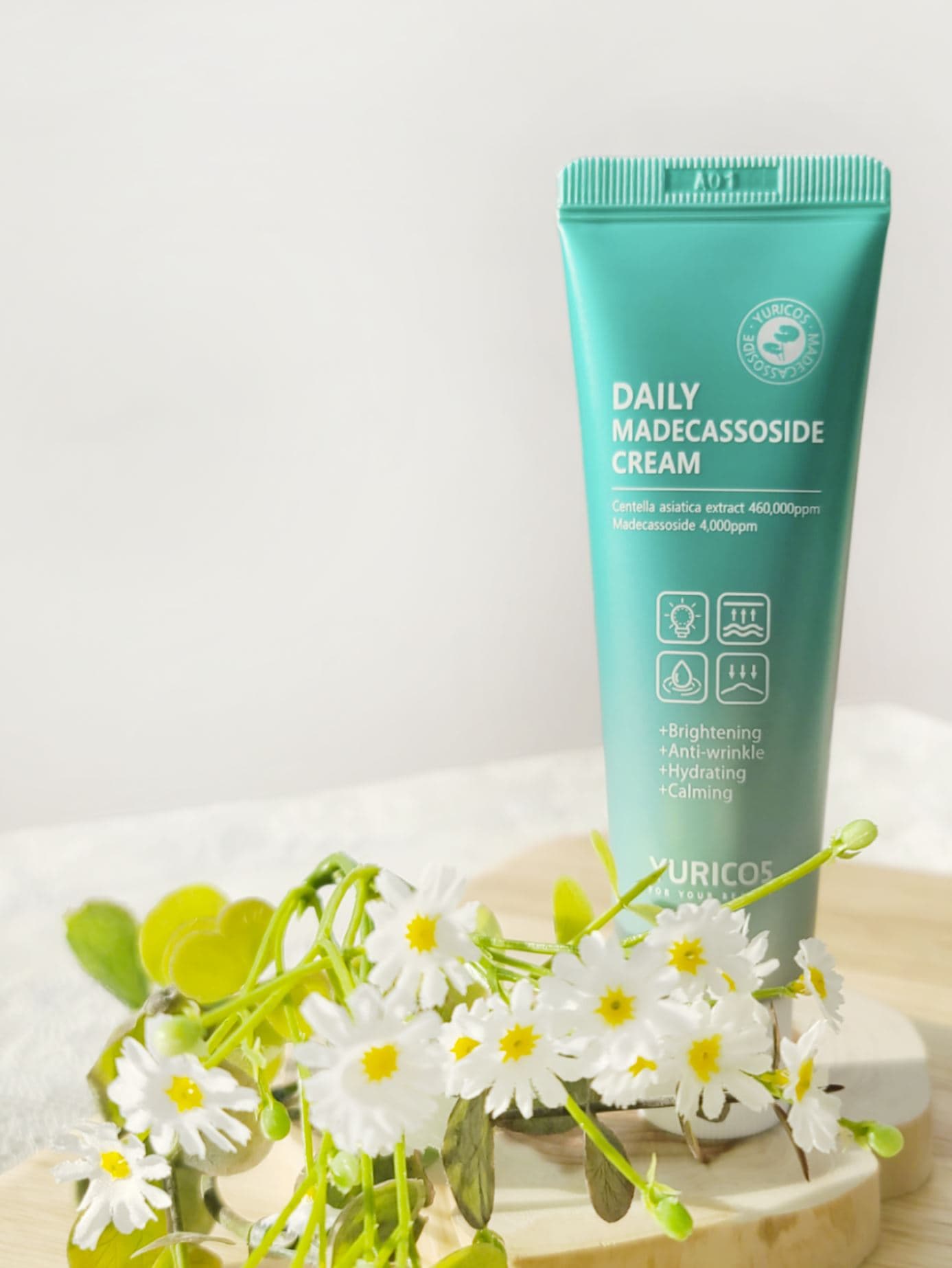 [Yuricos]Daily Madecassoside Cream tube
