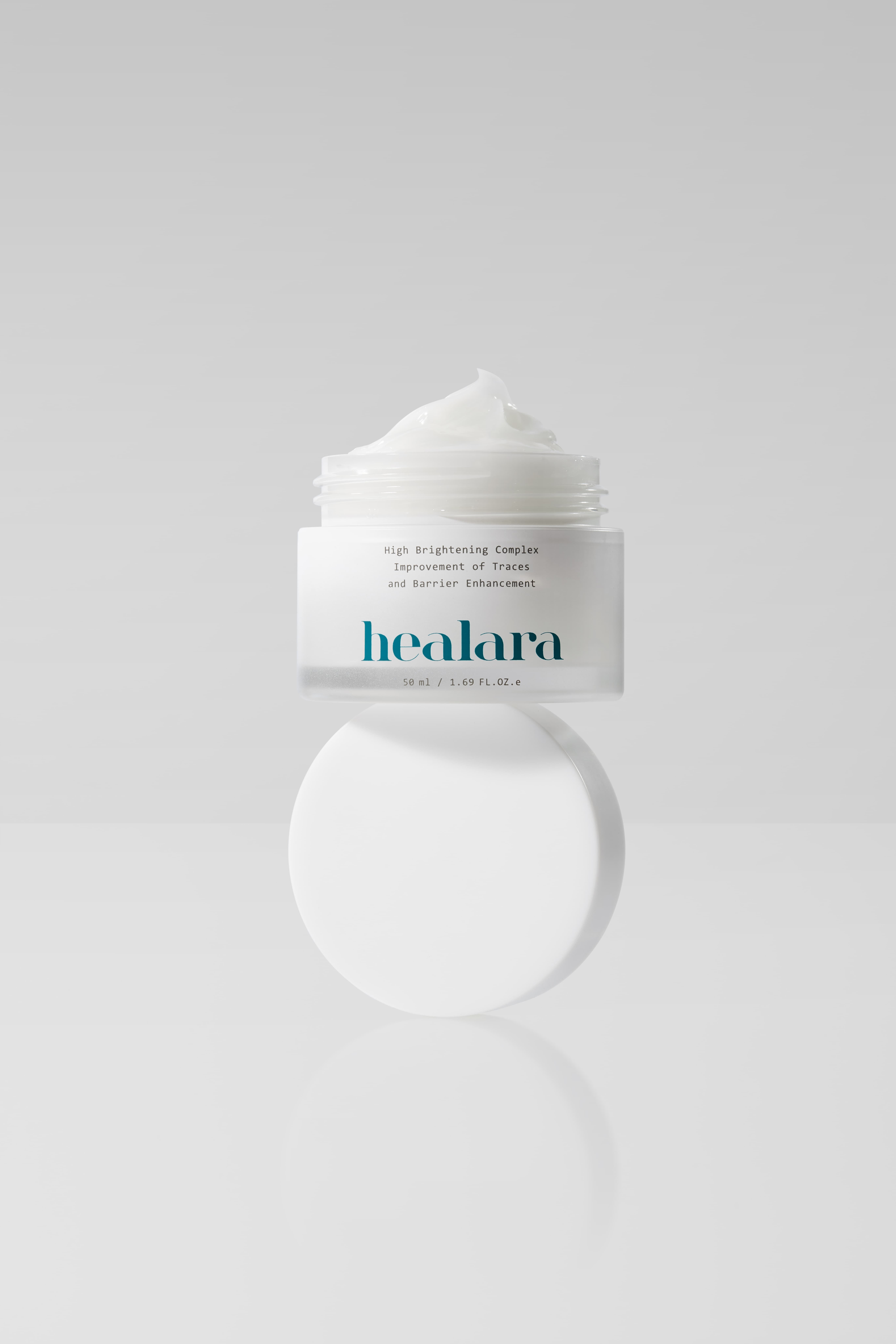 Healara Radiance Shot Barrier Protect Cream