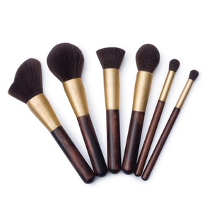 Portable Makeup Tool Kit and Makeup Brush Set Beauty Kit Product name Makeup Brush Set Beauty Kit with  cosmetic bag
