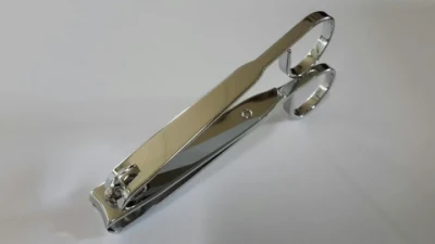 Long Handle Nail Clipper with Curved Edge for Elder Use