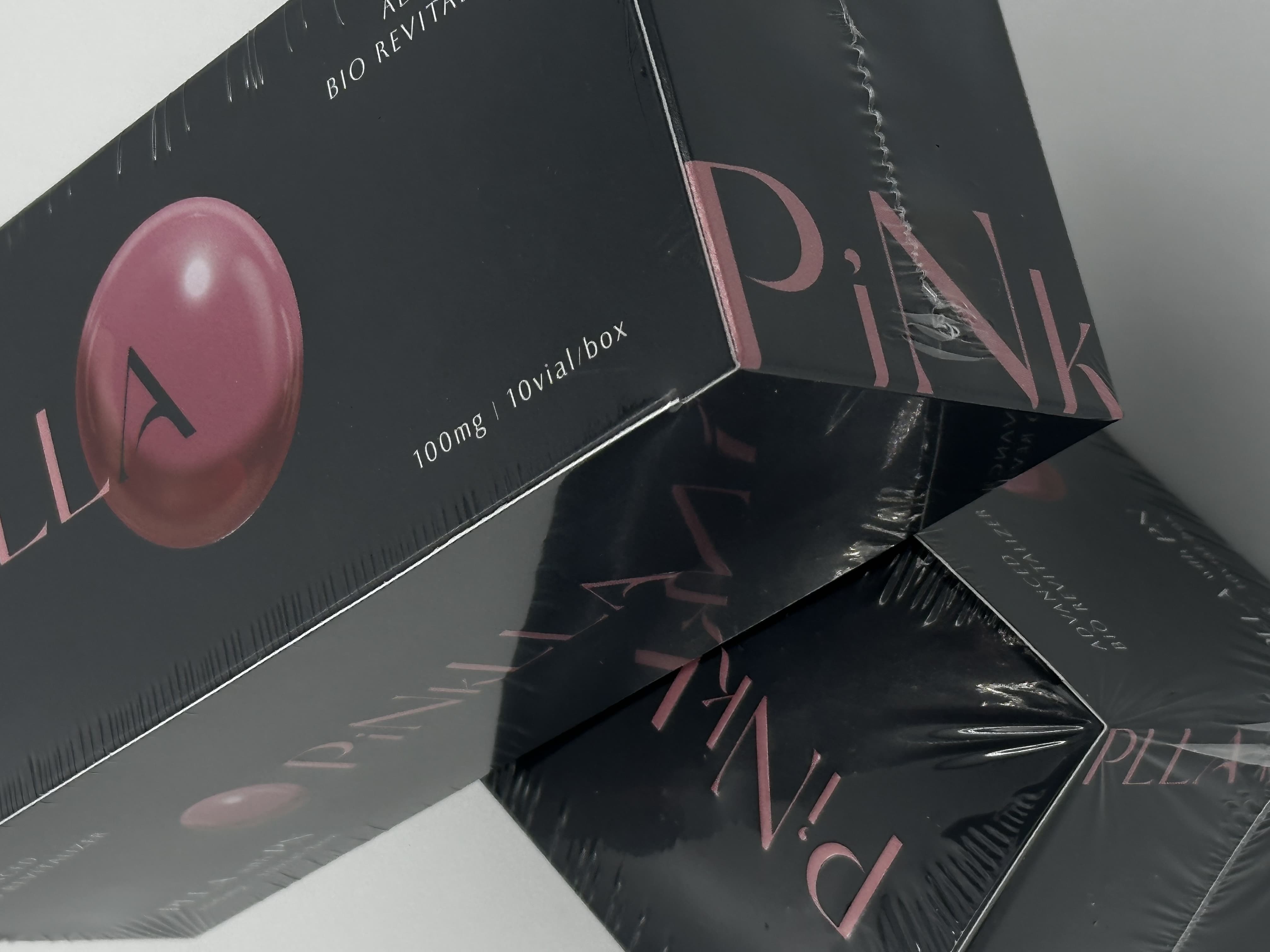 PinkLLA