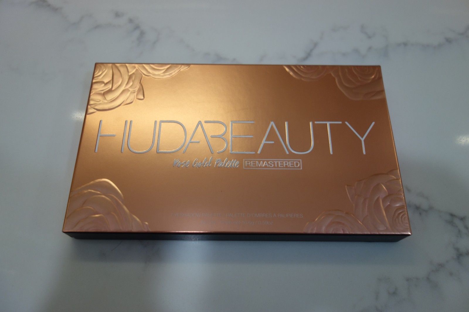 HUDA BEAUTY Rose Gold Palette REMASTERED Eyeshadow Palette