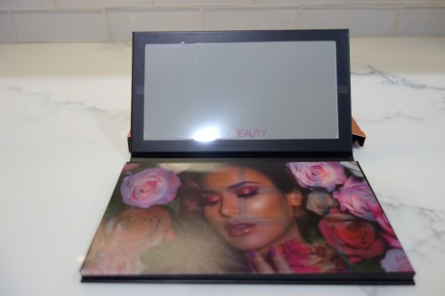 HUDA BEAUTY Rose Gold Palette REMASTERED Eyeshadow Palette