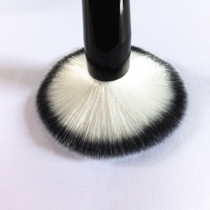 Custom Professional Large Powder Brush Makeup Tools