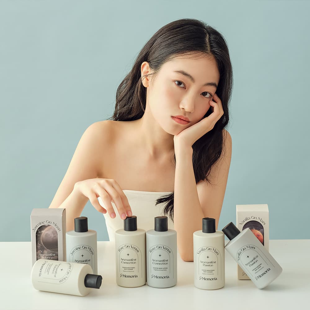 DeMemoria Scented Whitening Body lotion Vanilla On Mars