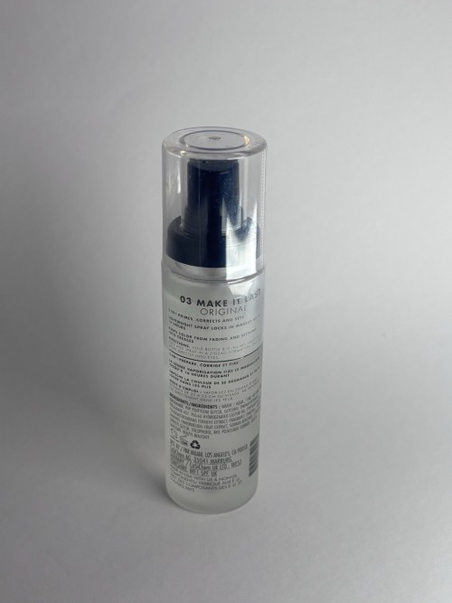 Milani Make It Last Original Natural Finish Setting Spray 3-IN-1 Setting Spray