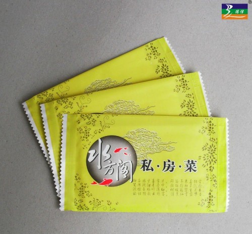 Customized Convenient Hand and Face Cleaning  Restaurant Single pack Wet Tissue