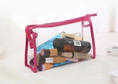Customized Logo Transparent PVC Fashionable Cosmetic Bag Makeup Bag for Travel