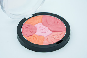 High quality cosmetic cheek blush, cream blusher, blush on make up