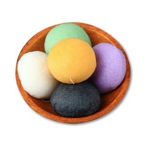 Wholesale Organic Konjac Face Sponge 100% Natural Charcoal Facial Sponge Pure Konjac Sponge