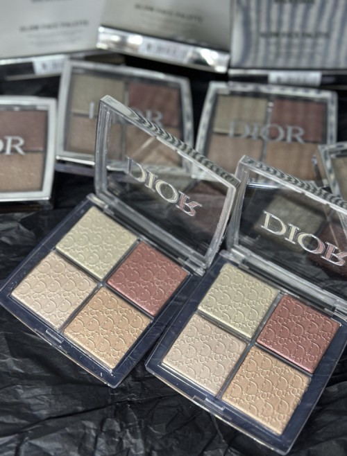 Christian Dior Backstage Rosy Glow Blush 001 Rose