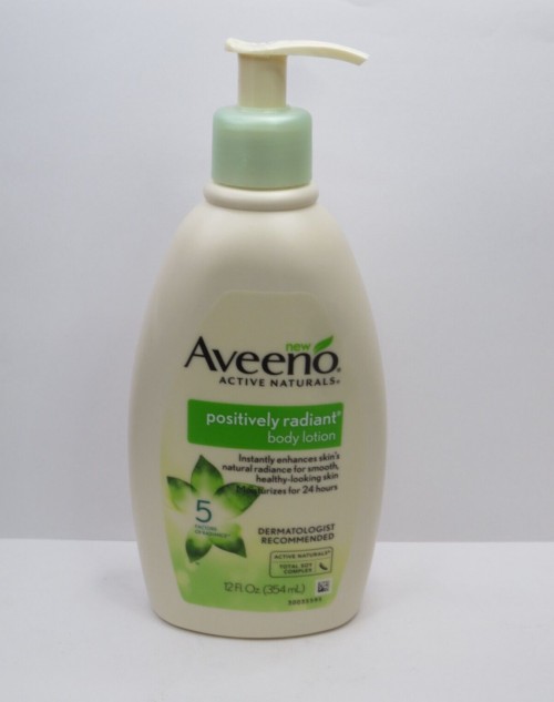 Aveeno Daily Moisturizing Body Lotion for Dry Skin 532ml