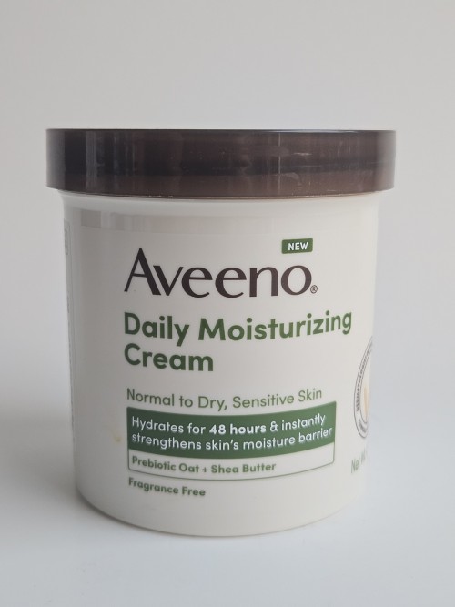 Aveeno Daily Moisturizing Body Lotion for Dry Skin 532ml