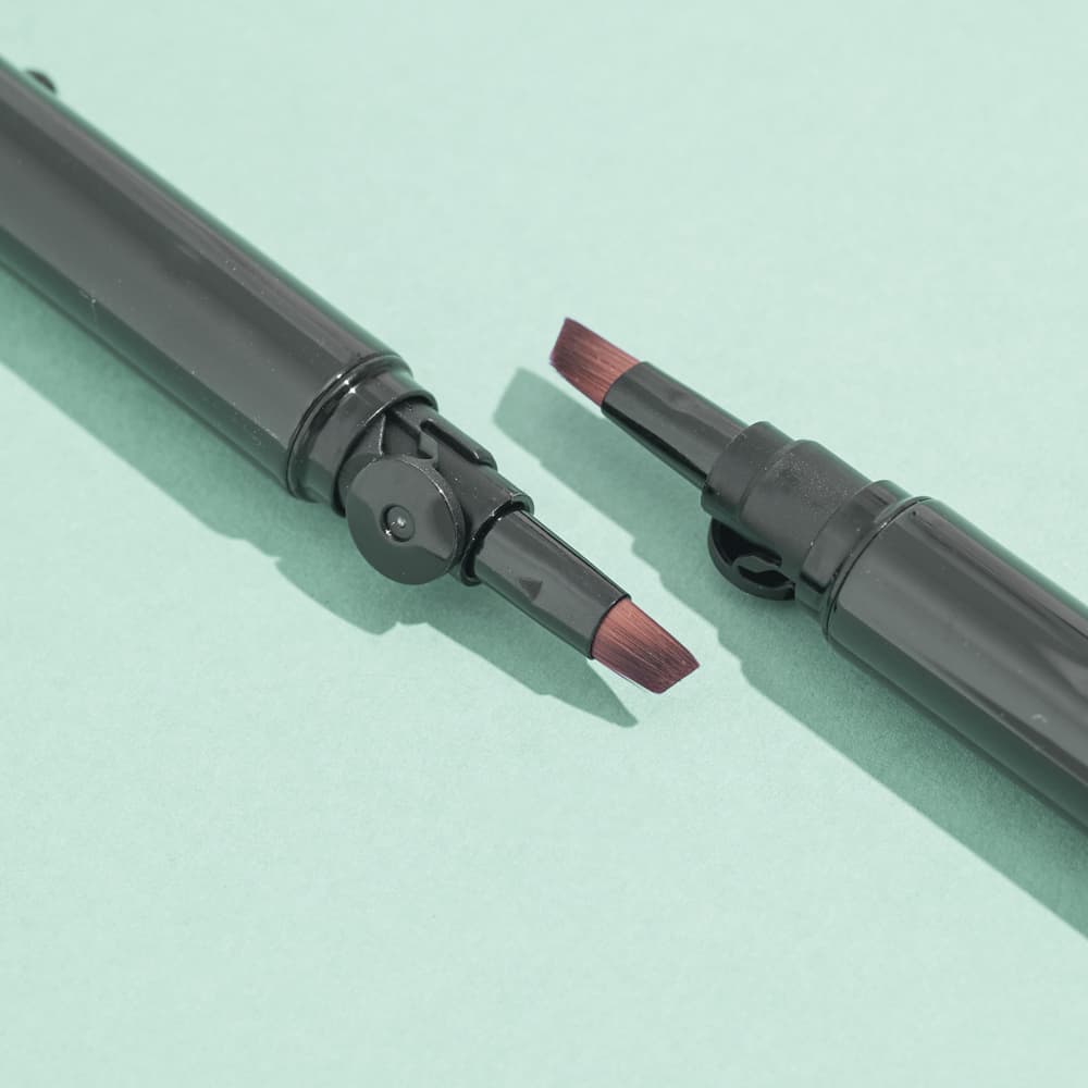 Retractable Automatic Lid Lip Eyeshadow Pointshadow Concealer Eyebrow Makeup Brush
