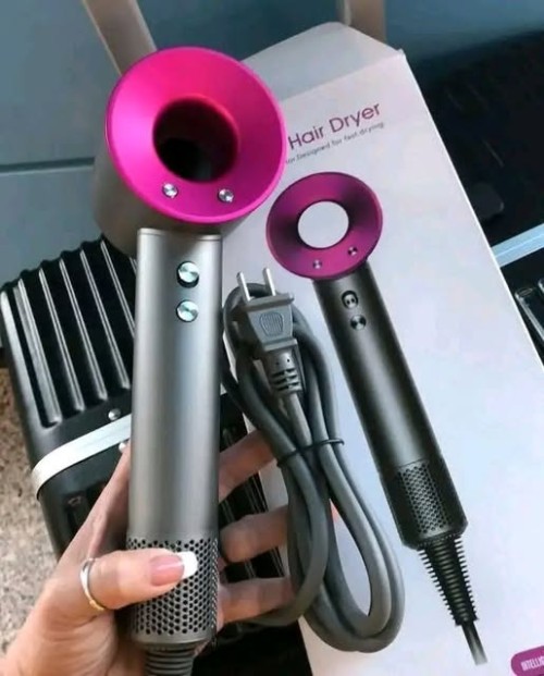 Hair-drying freedom! As light as 360g with constant temperature at 57°C, high-speed hair dryer real test | A lifesaver for frizzy hair people