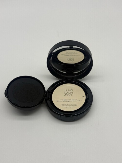 Jung Saem Mool Essential Skin Nuder Cushion Bundle set SPF50 +2