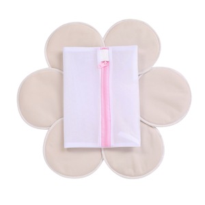 4.7*4.7 inch Washable Organic bamboo Ventilation nursing pads,bra pads with laundry bag