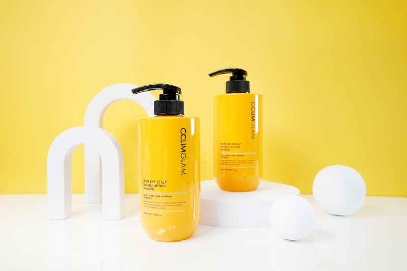 CCLIMGLAM HAIR AND SCALP DOUBLE ACTION SHAMPOO