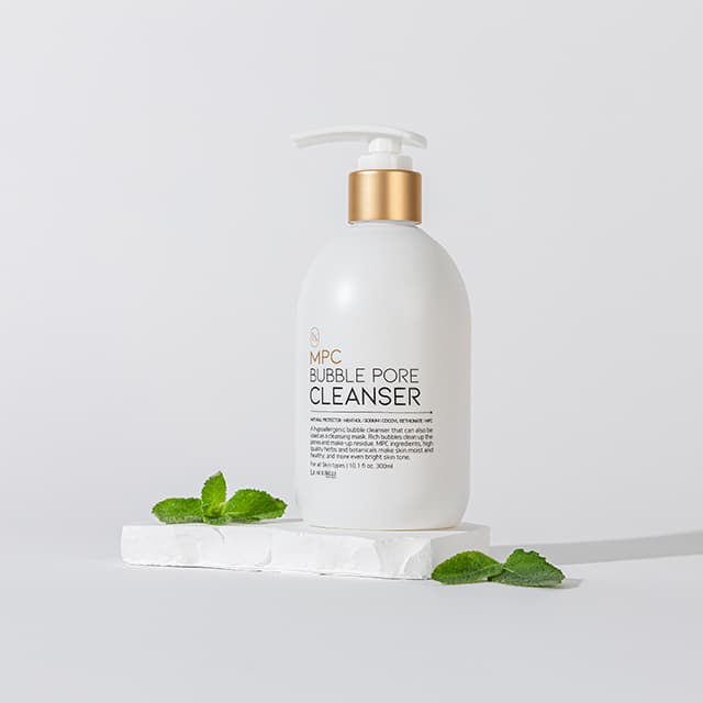 MPC  BUBBLE PORE CLEANSER