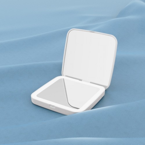 10*10CM Customized Mini Compact And Portable Double-sided Square Rechargeable LED makeup Mirror