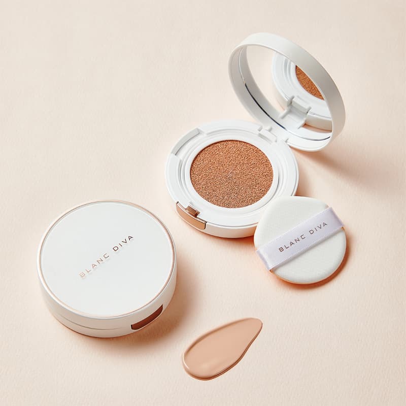 BLANC DIVA GLEAM COVERAGE CUSHION SKIN CARE MAKE UP RECOVERAGE