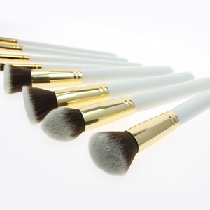 Cheap 8 Pieces Custom Logo Synthetic Hair Wood Handle Cosmetic Brush Makeup Brushes