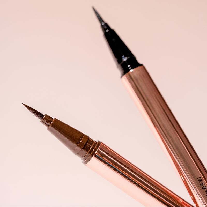 BLACK ROUGE POWER PROOF PEN LINER