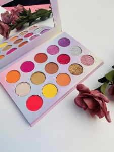 Professional Pigment Matte 15 Colors Bright Makeup custom printed eyeshadow palette