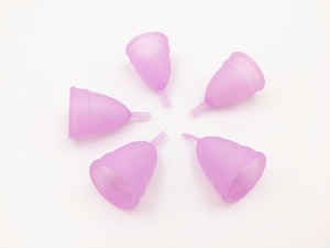 Reusable Women Silicone Menstrual Cup, Soft Menstrual Period Cups