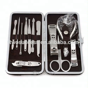 Factory sale Unisex Nail Care Tools 12 Pcs Cutter Cuticle Clipper Manicure Pedicure Kit Case Gift Set