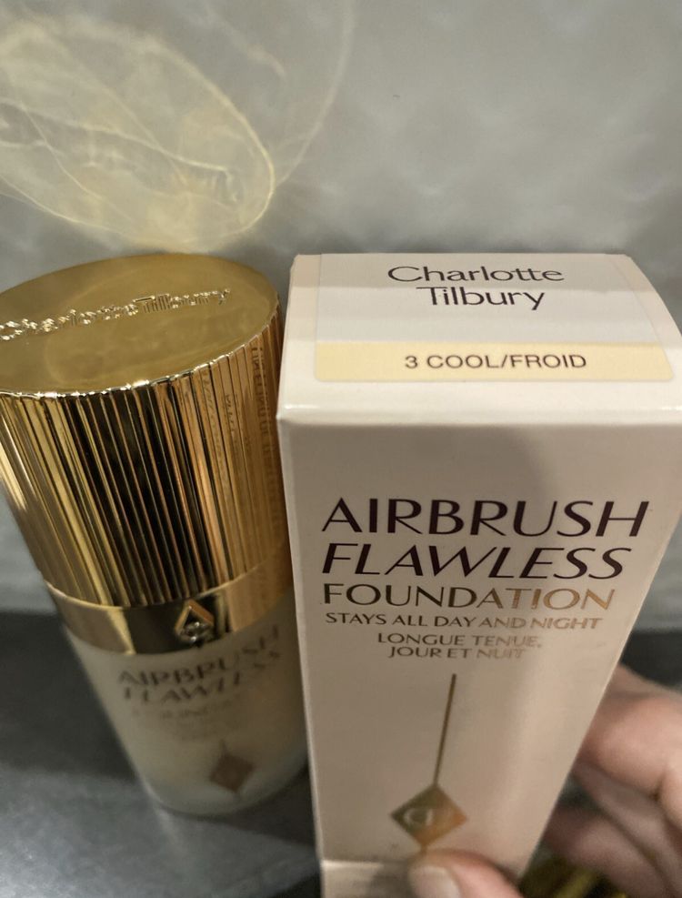 Charlotte Tilbury Airbrush Flawless Foundation 3 Cool 30ml