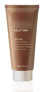 Sun tanning lotion with private label