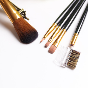 5Pcs/Set Makeup Brushes Set Foundation Powder Blush Cosmetic Highlighter Brush Kit Eyebrow Lip Eye Shadow Eyeliner Tools