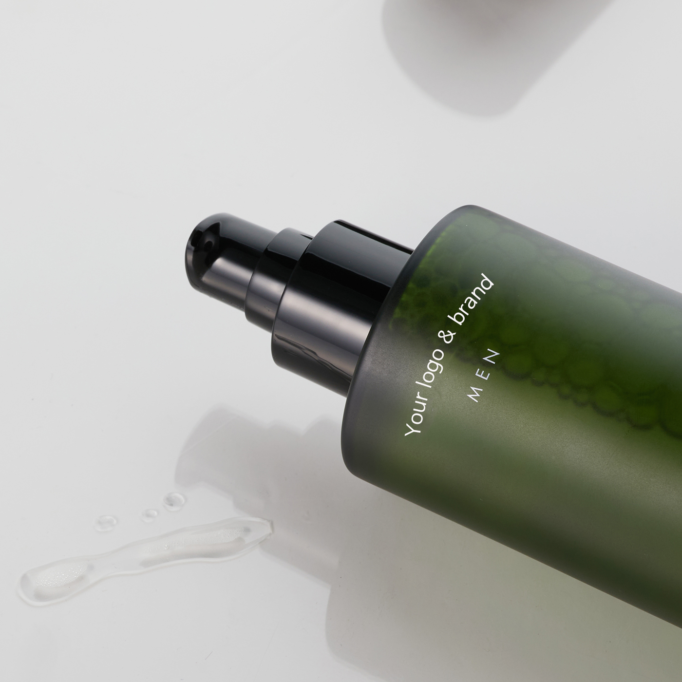 Korean organic  toner for men to support hydrated, healthy-looking skin, made for men