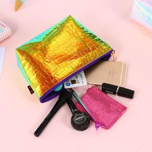 2018 China Factory fashion Holo PU Cosmetic Bag Makeup