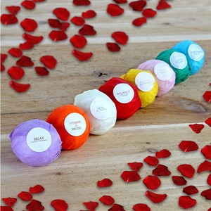 OEM/ODM Professional Supplier Winter Supply Relaxing Body And Mood Bath Bomb Gift Set Bubble Bath