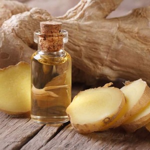 100% Pure and Natural with high quality Ginger Spice Essential Oil