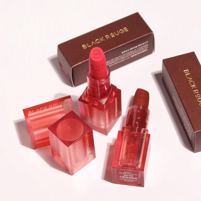BLACK ROUGE WEARABLE VELVET LIPSTICK