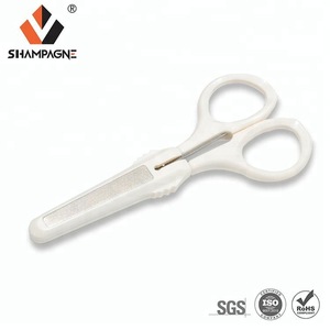 3.5 Inch Stainless Steel Eyelash Scissor with Cover