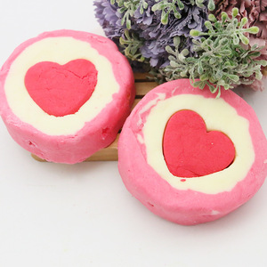 High quality natural oil cute heart shape pink bubble bar salt bath bombs wholesale trade