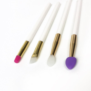 Maquillaje Cheap Beauty Eye Shadow Tools Eyeshadow Brush Set Makeup Silicone Professional Makeup Brush Wholesale