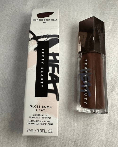 Gloss Bomb Universal Lip Luminizer 9ml 16 shades
