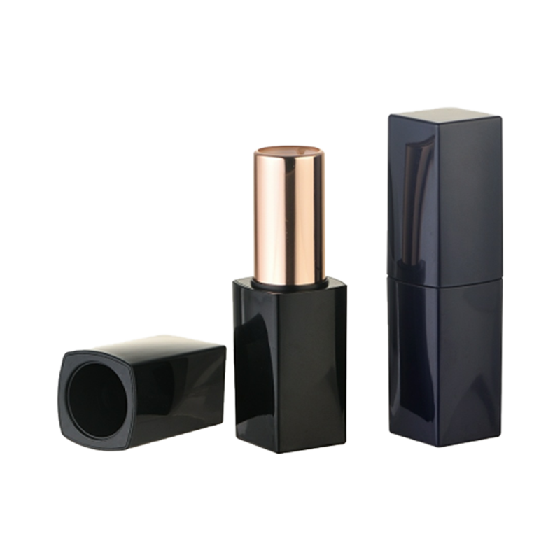 Esteel Lauder Style Lipstick Tube Packaging