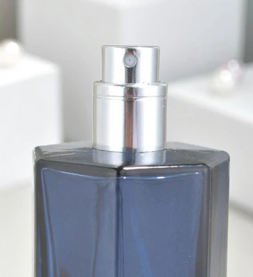 Wholesale Custom Logo Round Perfume Bottle Empty Perfume Glass Bottle with Box