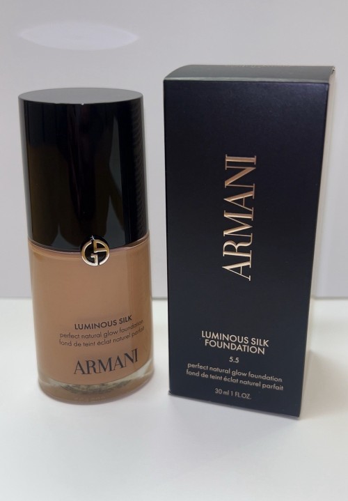 Giorgio Armani 5.5 Light Medium Luminous Silk Foundation 30ml