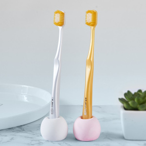 Big widen head toothbrush with latest fashion bristle tufting technology