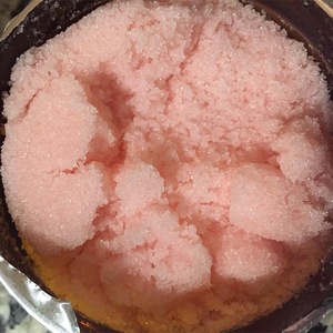 himalayan salt body scrub